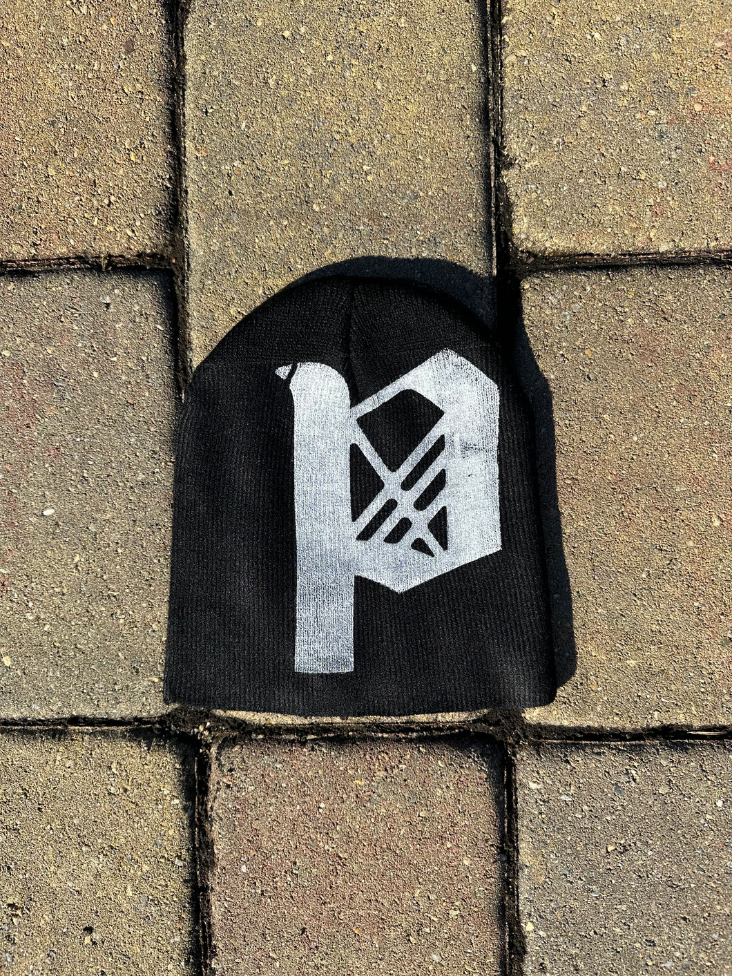 *P Traditional Black Skully