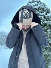 Load image into Gallery viewer, *P Light Brown Skully