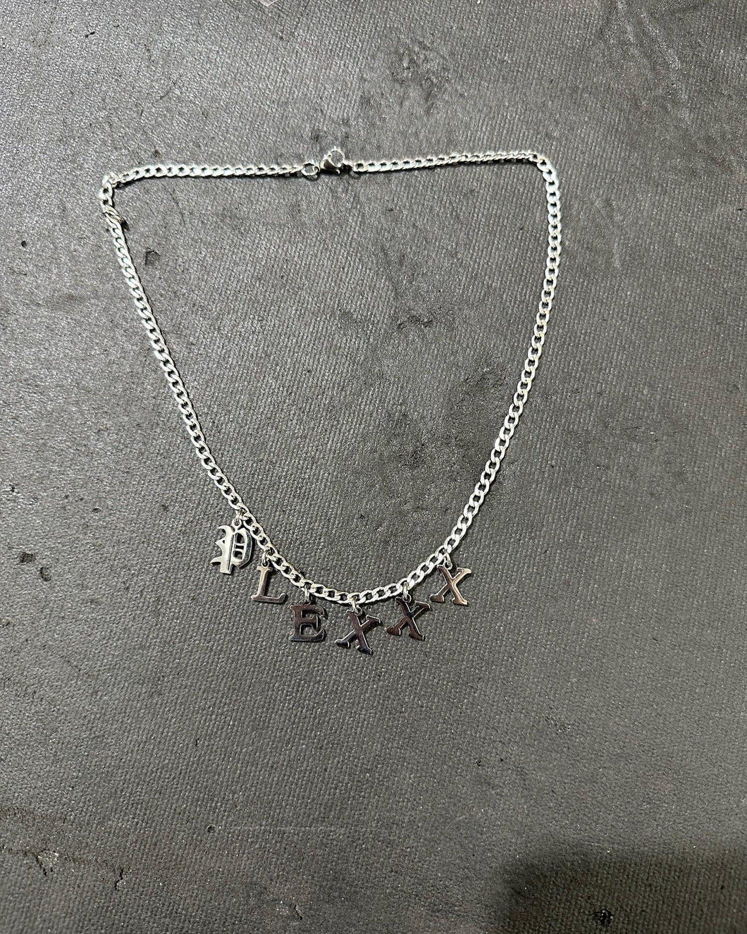 PLEXXX SILVER CHAIN